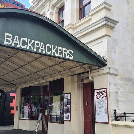 Empire Hotel Backpackers Oamaru Exterior foto